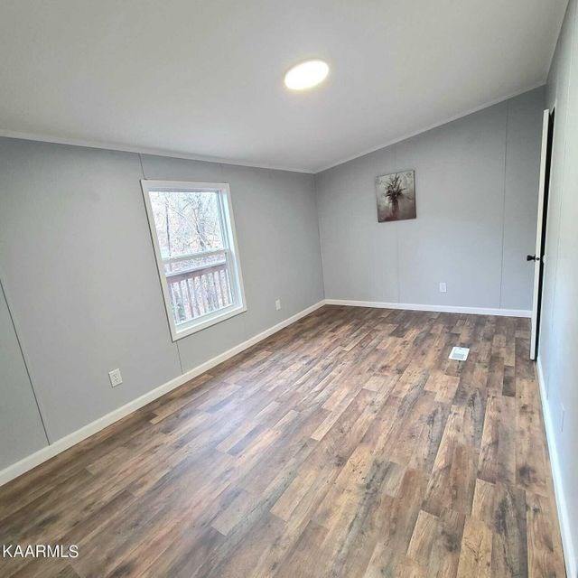 1731 Elkins Road Kodak, TN 37764 - Photo 8 of 26 Gallery Image 8