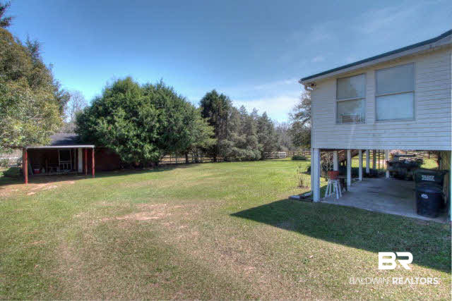 23220 T D Barnett Road Robertsdale, AL 36567 - Photo 21 of 24 backyard