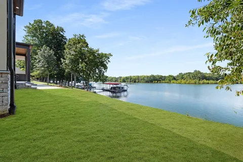 $3,250,000 | 613 Waters Edge Drive, Estill Springs, TN 37330