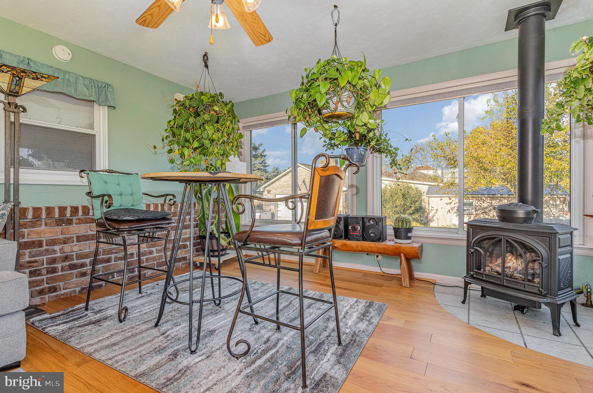 19 Summer Drive Gettysburg, PA 17325 - Photo 19 of 50 Real Fyre G9 Gas Log Fireplace