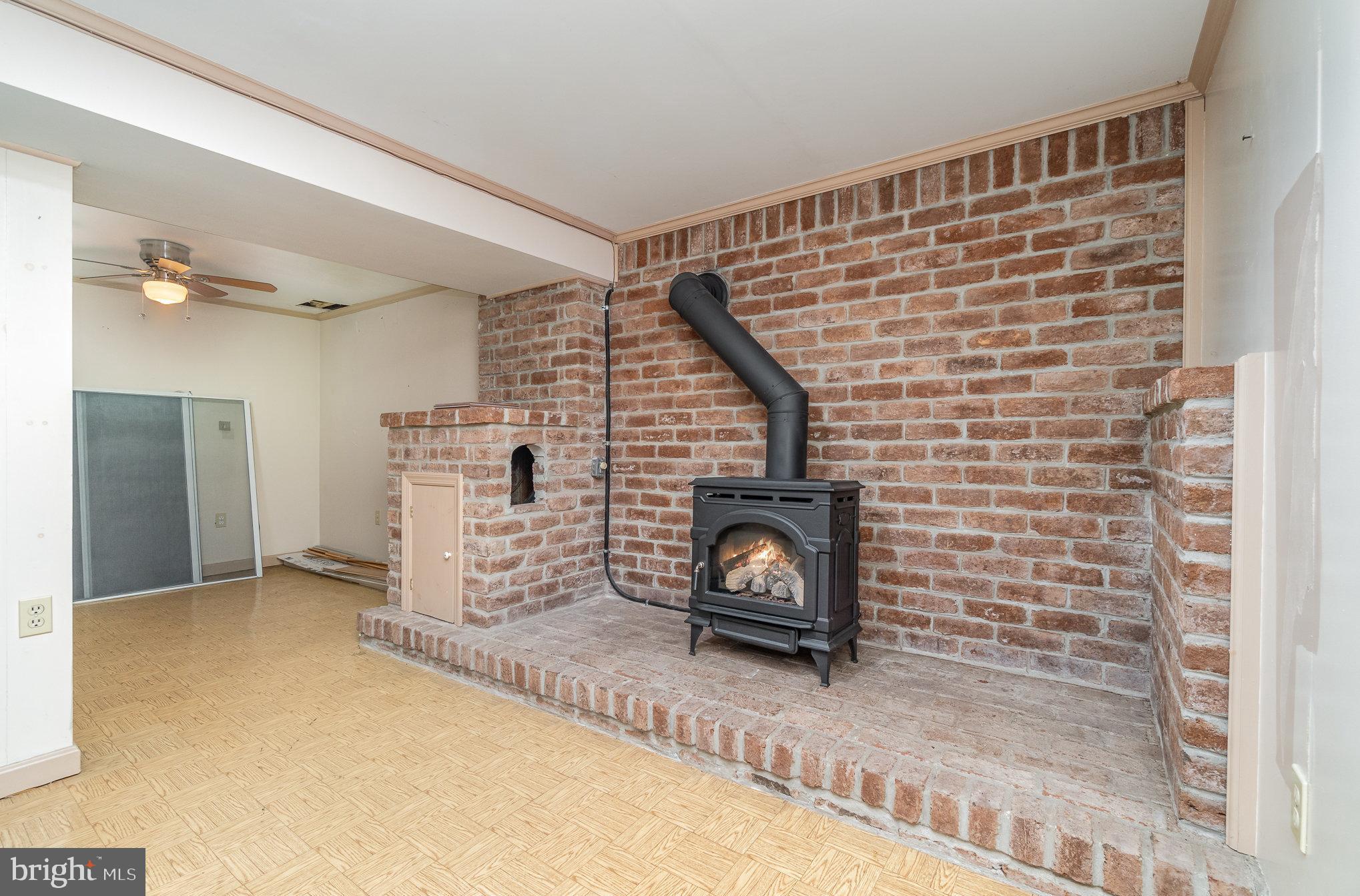 19 Summer Drive Gettysburg, PA 17325 - Photo 29 of 50 Magestic Cast Iron Gas Stove