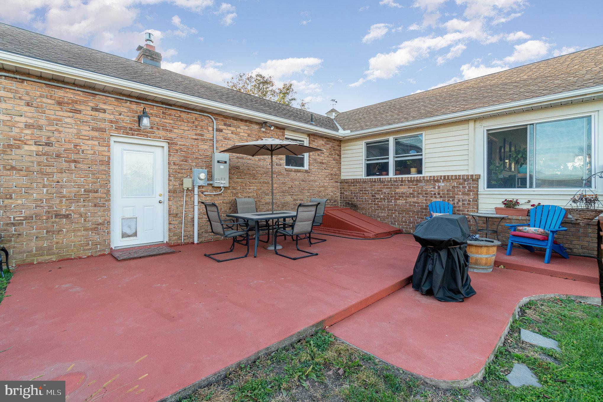 19 Summer Drive Gettysburg, PA 17325 - Photo 40 of 50 Beautiful Concrete Porch