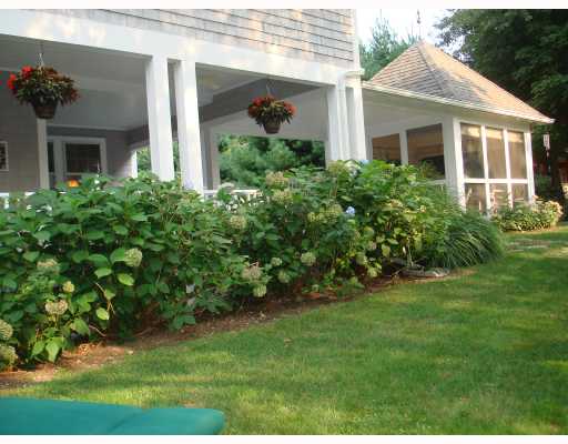 77 Ridge Road Bristol, RI 02809 - Photo 7 of 8 Exterior Front.