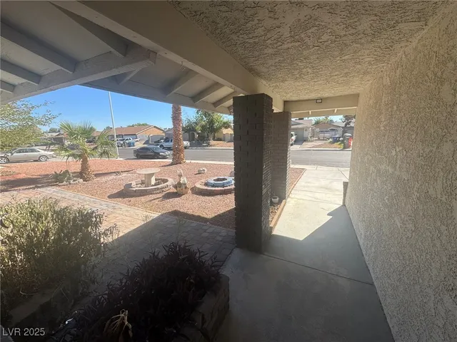 $1,850 | 6224 Miraloma Street, Las Vegas, NV 89108