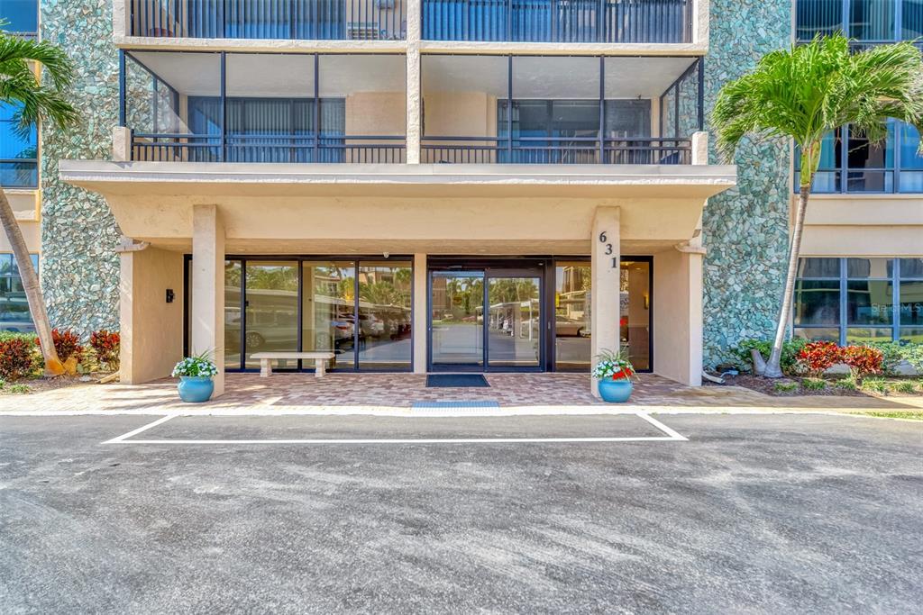631 Alhambra Road, Unit 1004 Venice, FL 34285 - Photo 4 of 71