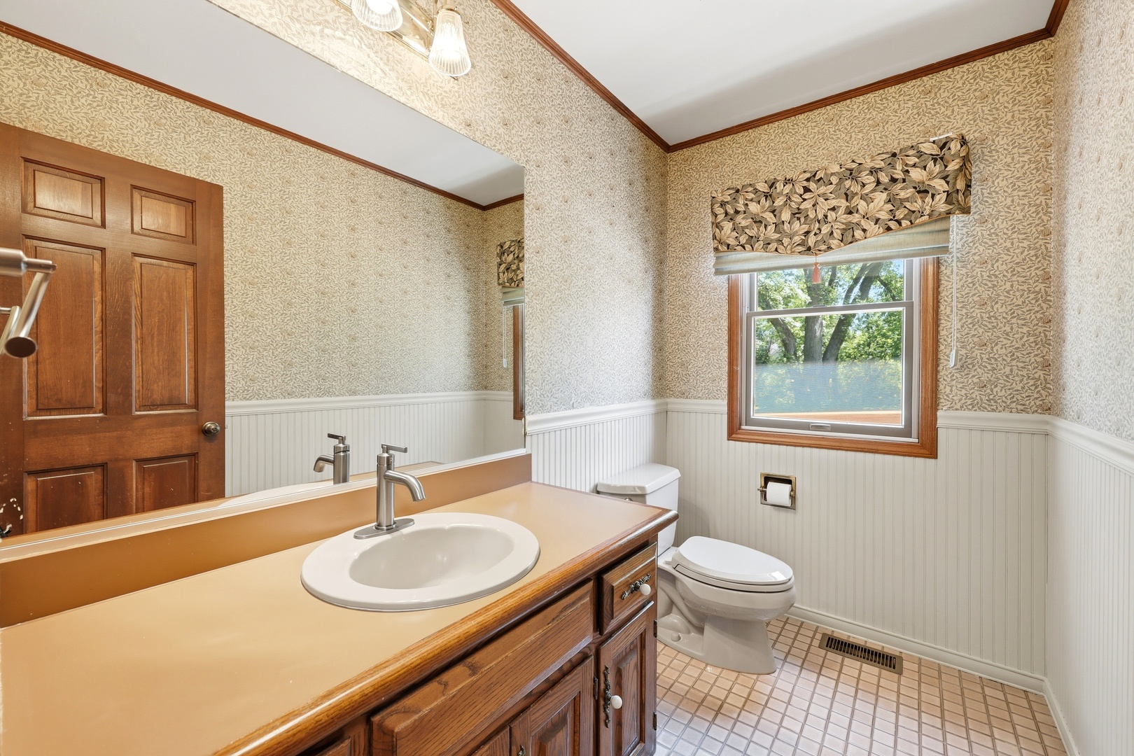 107 Roxborough Place Inverness, IL 60010 - Photo 17 of 42