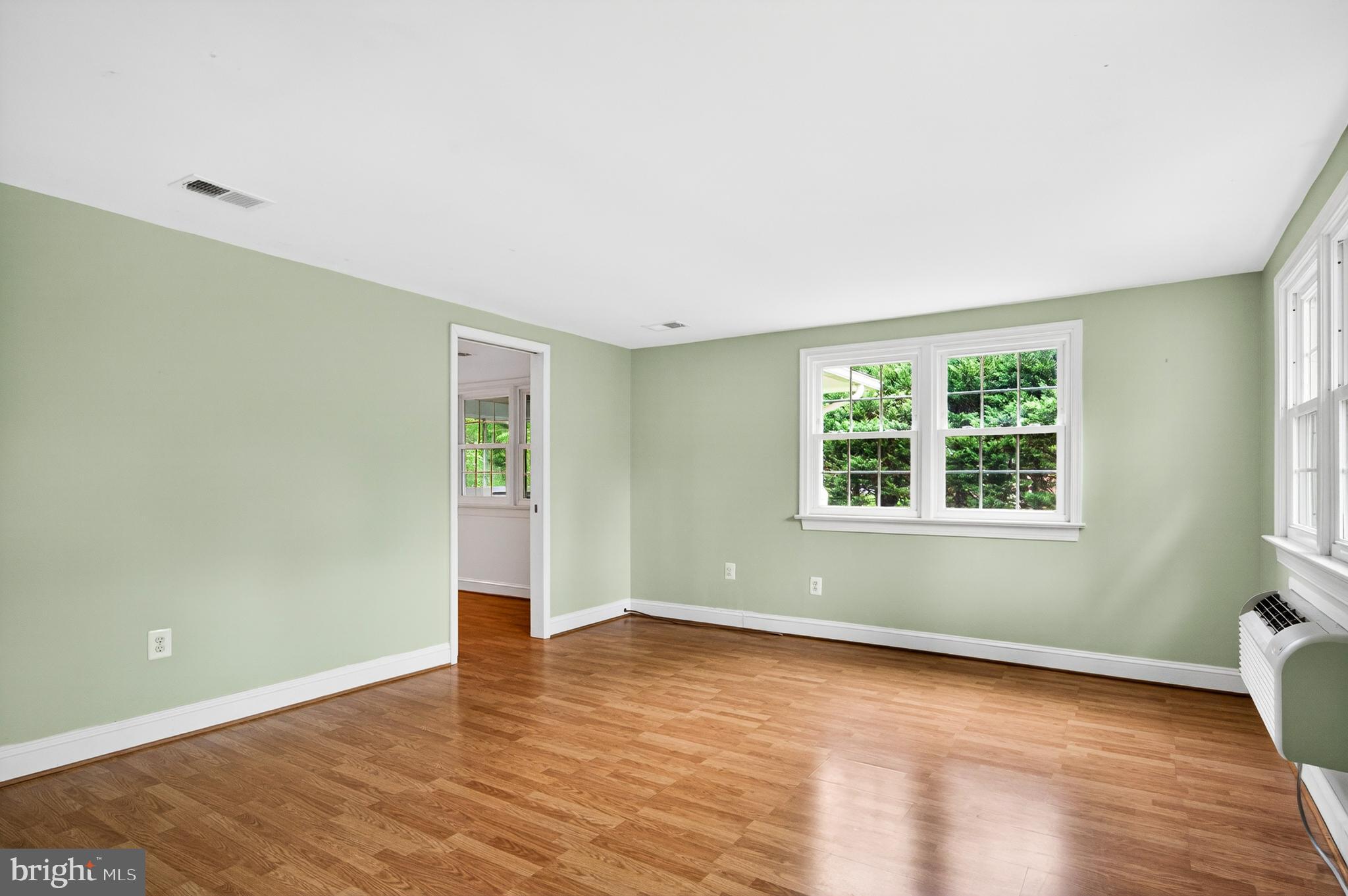 7909 Fairfax Road Alexandria, VA 22308 - Photo 13 of 41