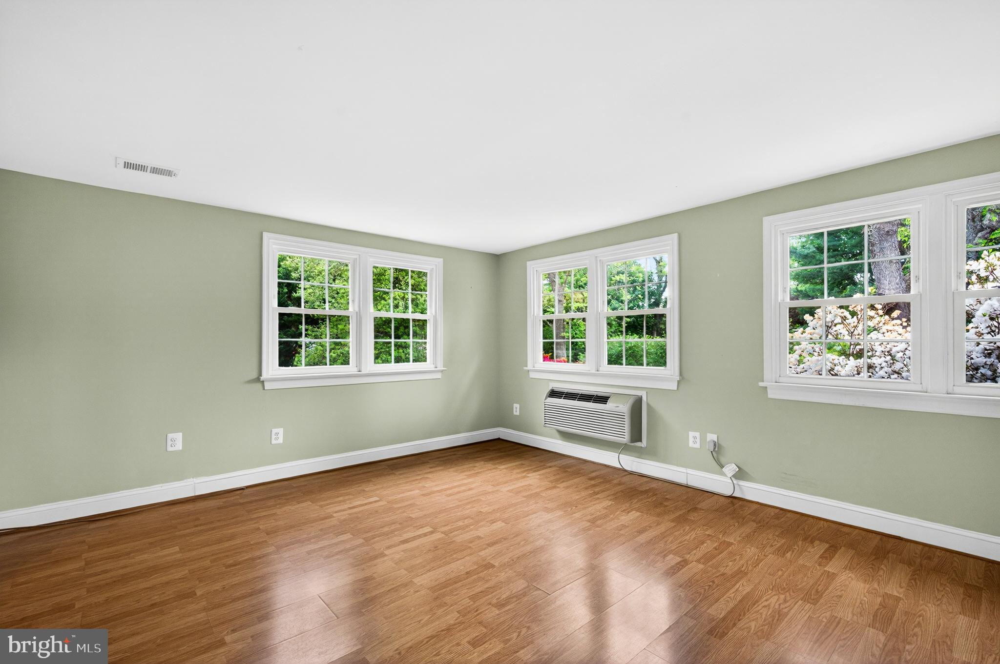 7909 Fairfax Road Alexandria, VA 22308 - Photo 15 of 41