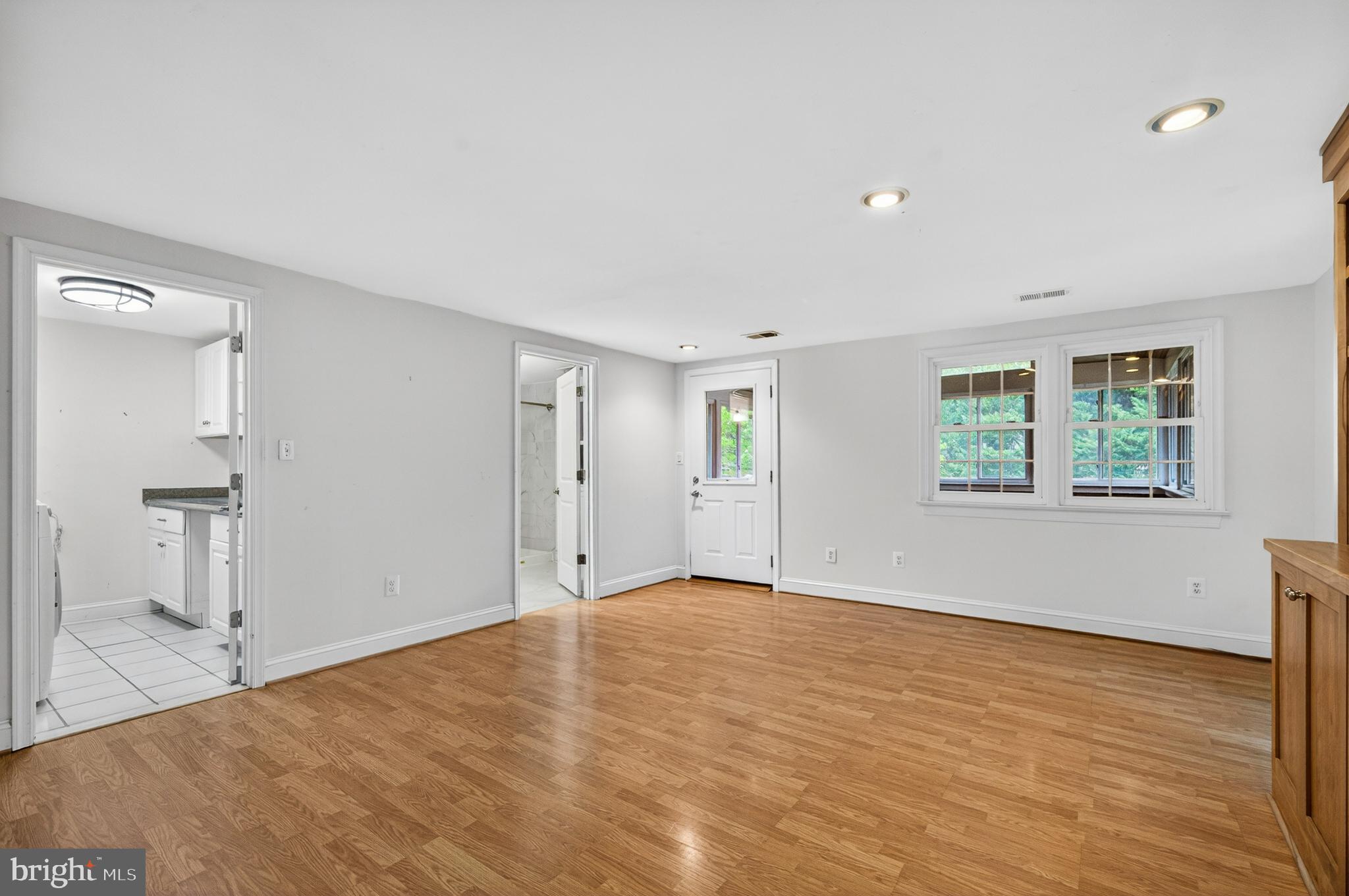 7909 Fairfax Road Alexandria, VA 22308 - Photo 18 of 41