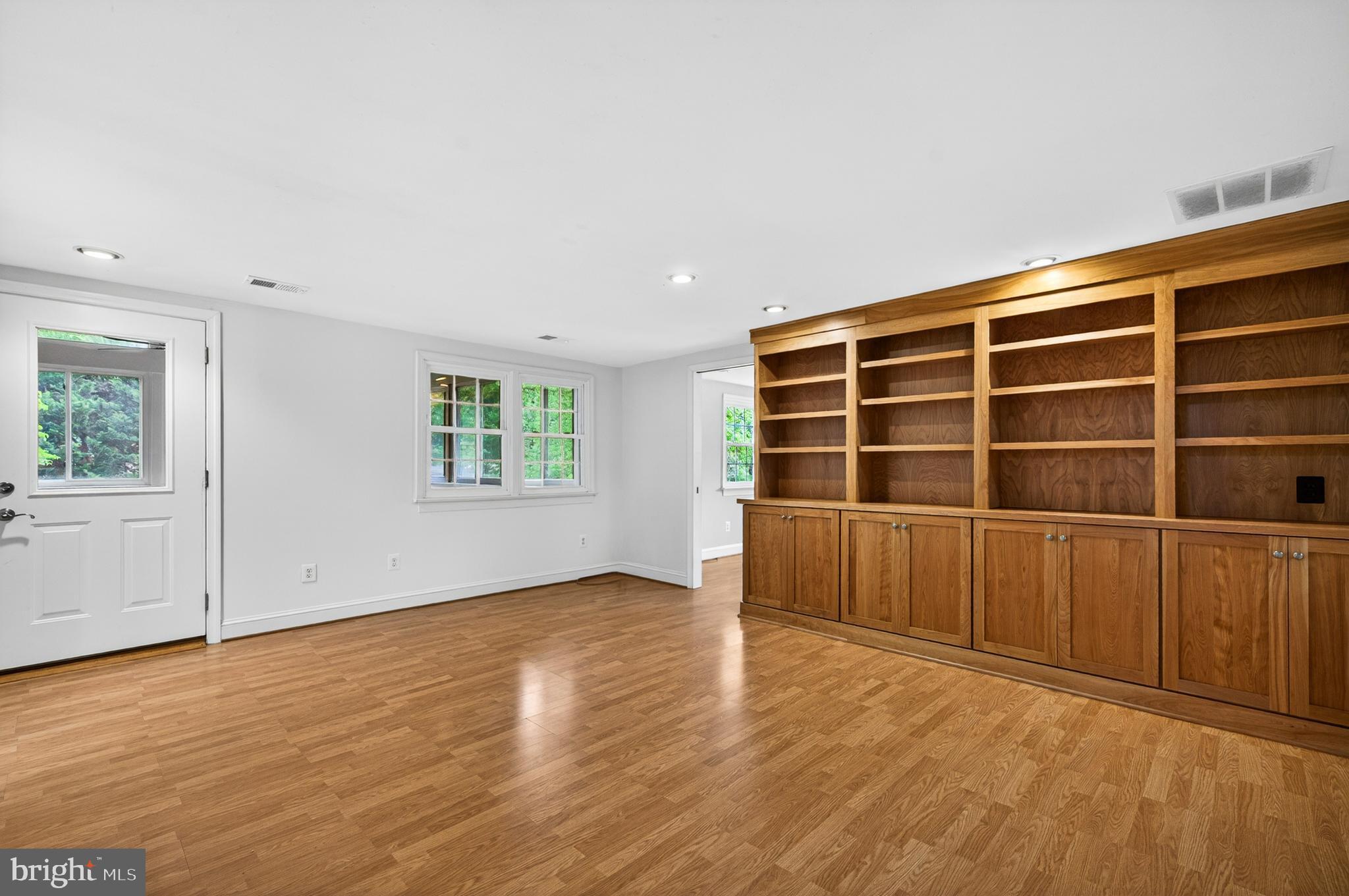7909 Fairfax Road Alexandria, VA 22308 - Photo 20 of 41