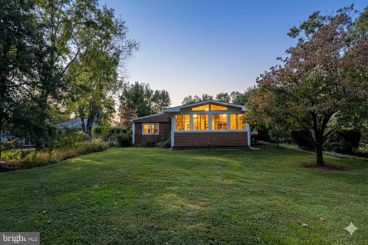 7909 Fairfax Road Alexandria, VA 22308 - Photo 24 of 41
