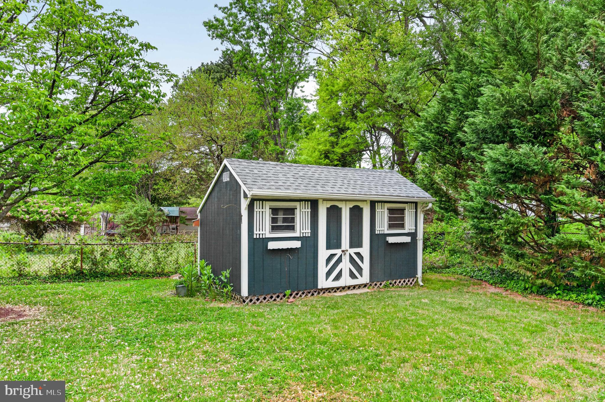 7909 Fairfax Road Alexandria, VA 22308 - Photo 35 of 41