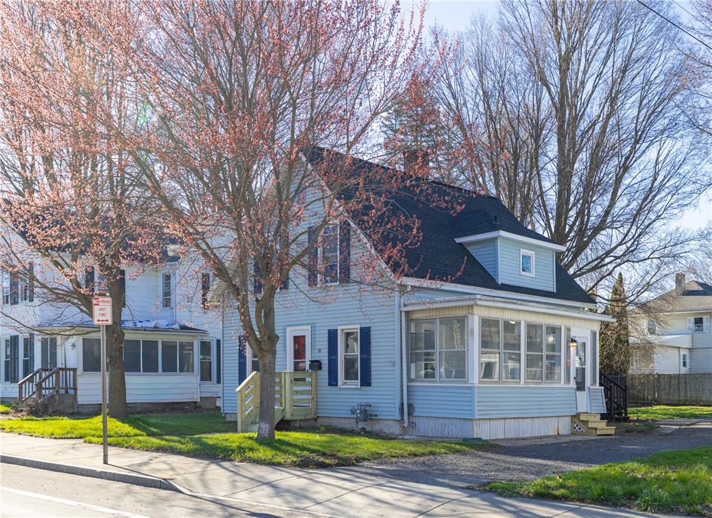 56 Chapel Street Mount Morris, NY 14510 - Photo 2 of 29