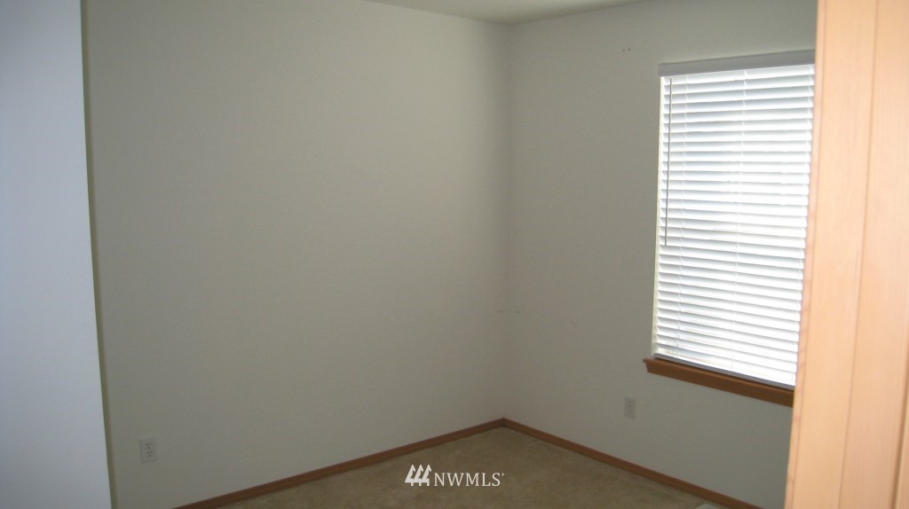 16311 1st Place West, Unit 21 Bothell, WA 98012 - Photo 11 of 13