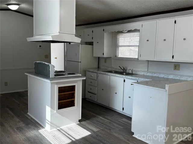 $1,250 | 107 Marlo Loop, Troutman, NC 28166