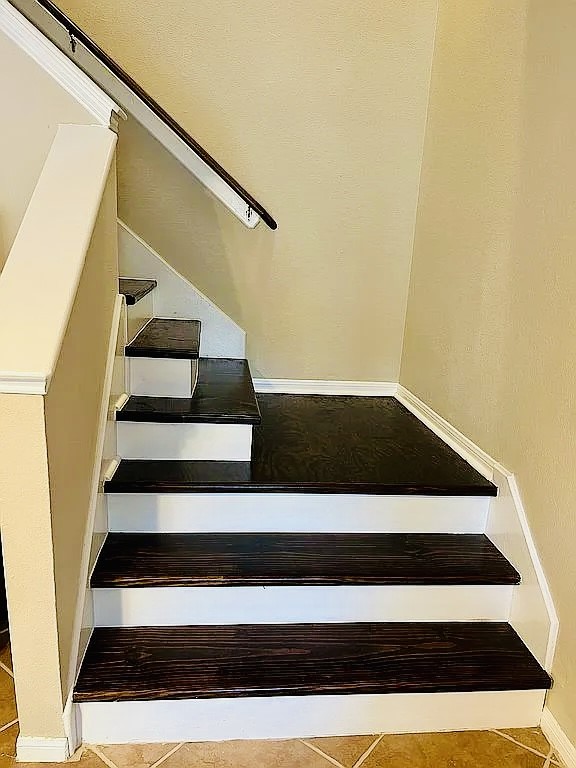 8606 Prima Street Houston, TX 77083 - Photo 12 of 32 Staircase custom stained