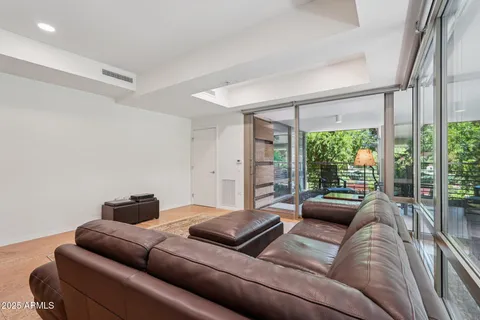 $615,000 | 7161 East Rancho Vista Drive, Unit 2002, Scottsdale, AZ 85251