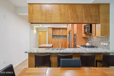 $615,000 | 7161 East Rancho Vista Drive, Unit 2002, Scottsdale, AZ 85251