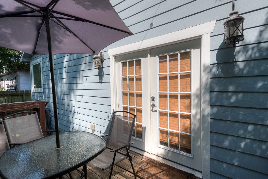 2805 Lafayette Avenue Austin, TX 78722 - Photo 20 of 23 Deck with outdoor dining area and french doors