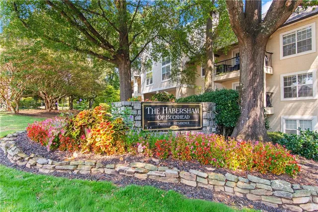 $257,000 | 3655 Habersham Road Northeast, Unit 119, Atlanta, GA 30305