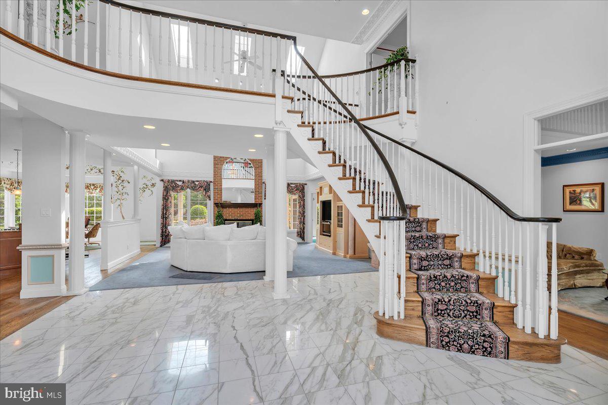 735 Hartford Road Moorestown, NJ 08057 - Photo 14 of 36 Grand Foyer