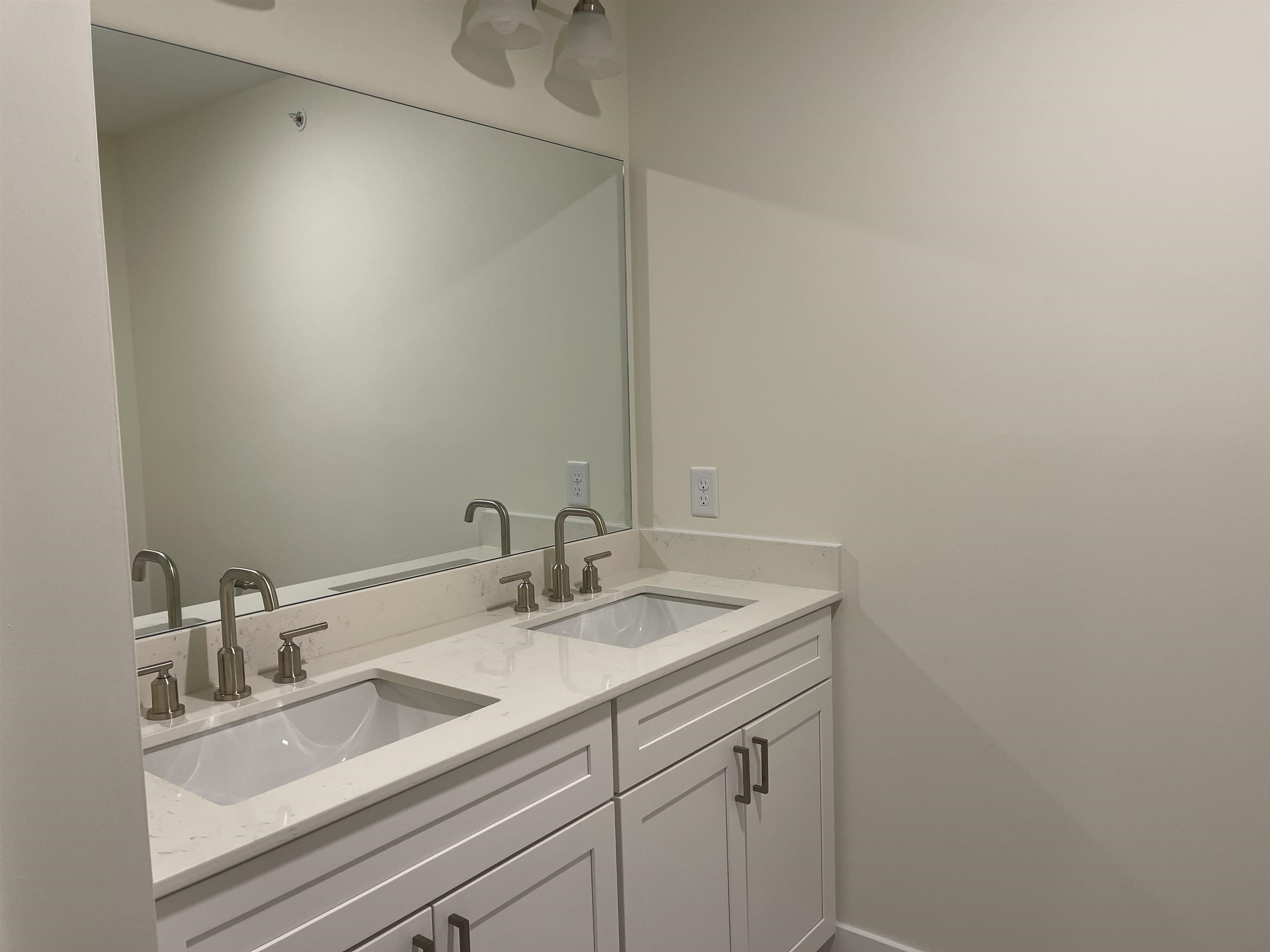 15 Suffolk Road, Unit 1 Concord, NH 03303 - Photo 15 of 26