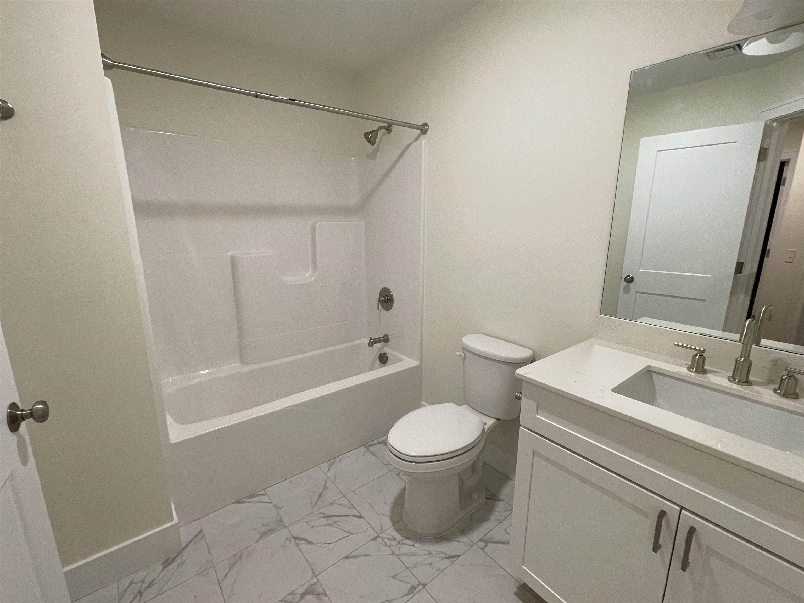 15 Suffolk Road, Unit 1 Concord, NH 03303 - Photo 23 of 26