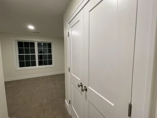 $3,200 | 15 Suffolk Road, Unit 1, Concord, NH 03303