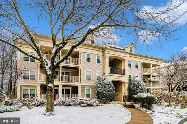 $425,000 | 15305 Diamond Cove Terrace, Unit 7C, Rockville, MD 20850