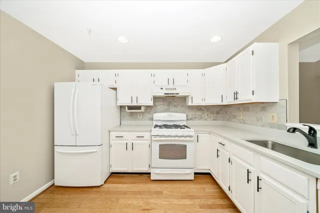 $425,000 | 15305 Diamond Cove Terrace, Unit 7C, Rockville, MD 20850