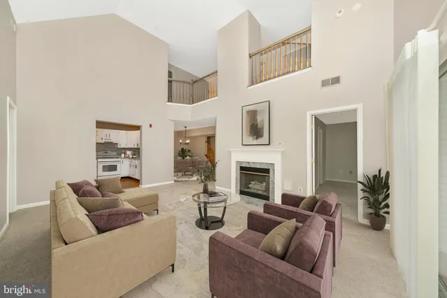 $425,000 | 15305 Diamond Cove Terrace, Unit 7C, Rockville, MD 20850