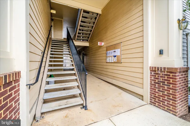 $425,000 | 15305 Diamond Cove Terrace, Unit 7C, Rockville, MD 20850