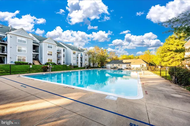 $425,000 | 15305 Diamond Cove Terrace, Unit 7C, Rockville, MD 20850