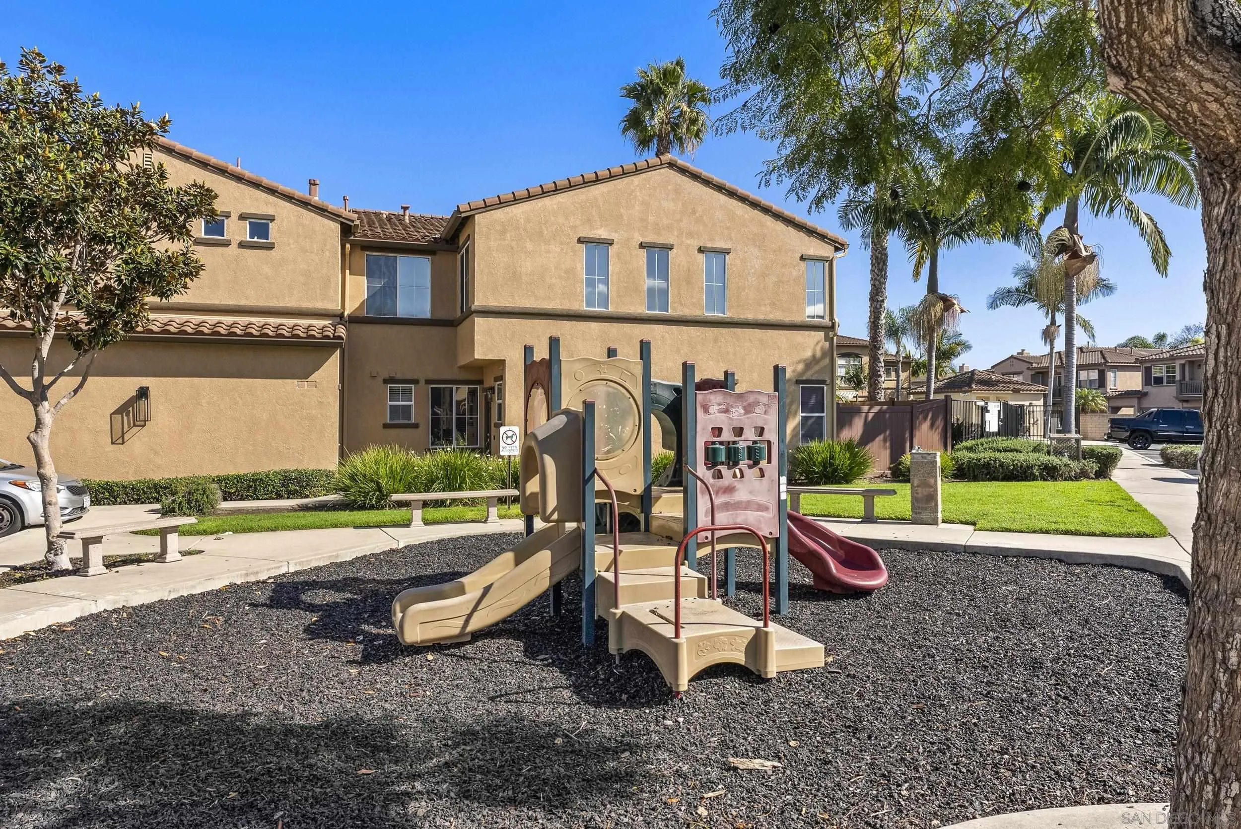 638 Sumner Way, Unit 4 Oceanside, CA 92058 - Photo 41 of 51 Gallery Image 41