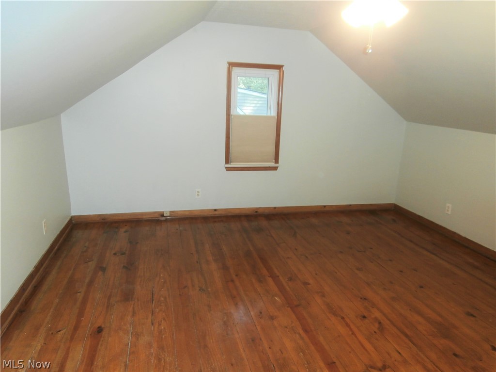 1347 Waverly Road Eastlake, OH 44095 - Photo 9 of 16