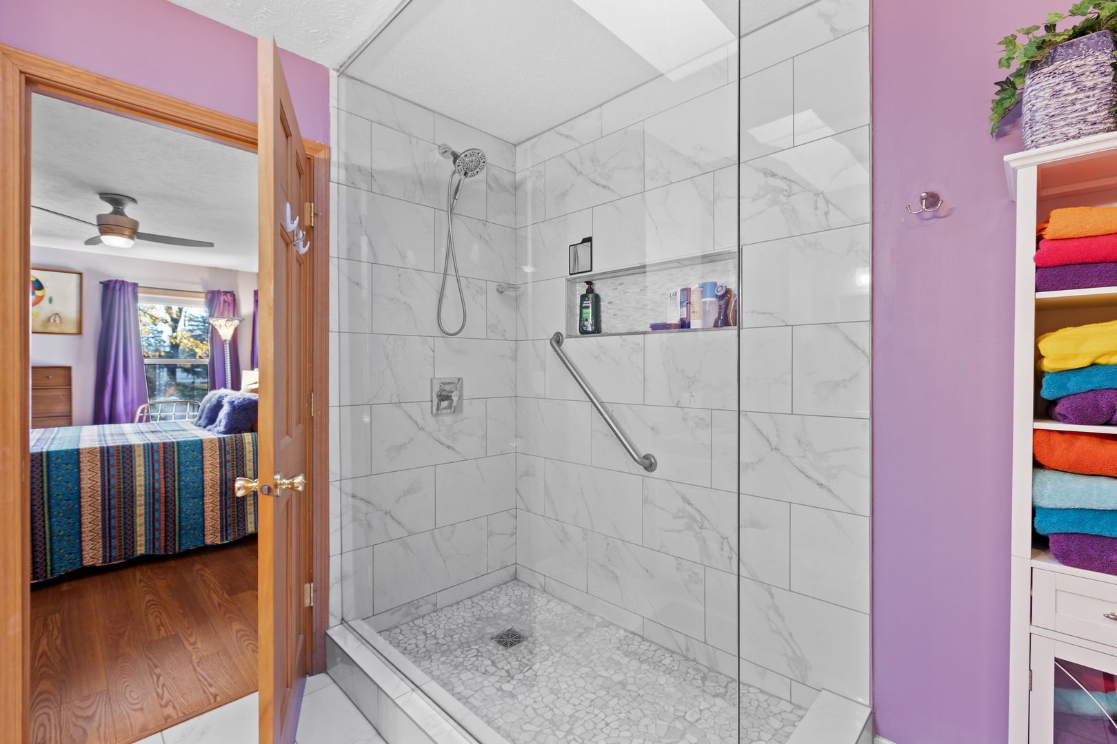 1216 Candlewood Road Elgin, IL 60123 - Photo 23 of 24 a bathroom with a shower
