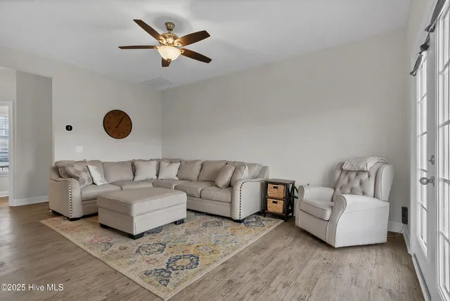 $495,000 | 122 Pungo Circle, Moyock, NC 27958