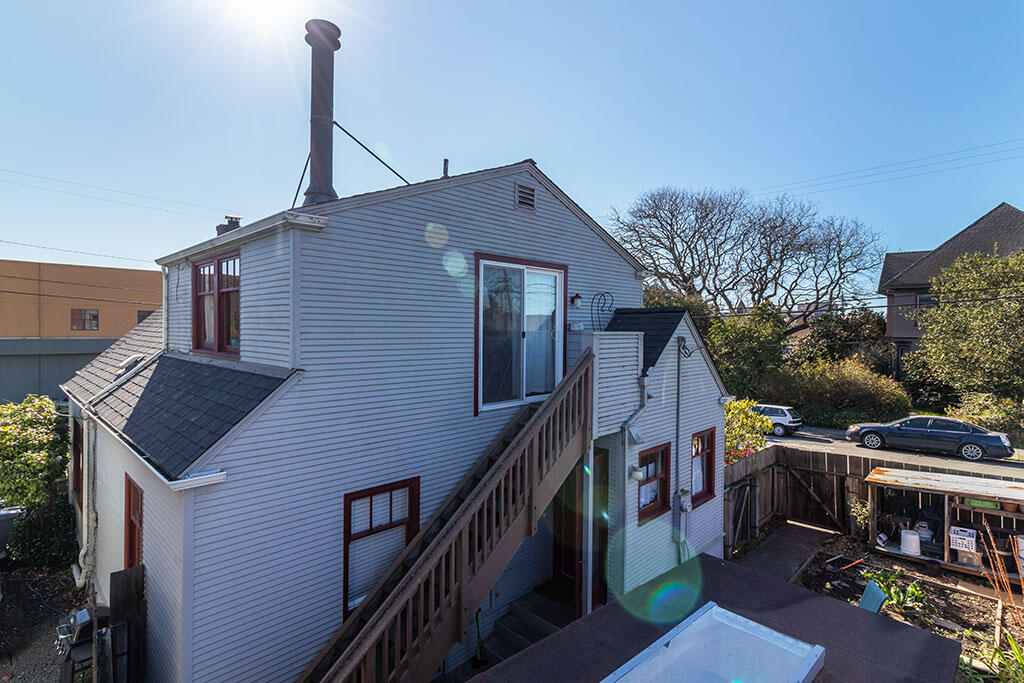 988 9th Street Arcata, CA 95521 - Photo 18 of 27 18