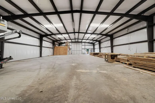 $1,200,000 | 300 Acres /- Highway, Mount Olive, MS 39119