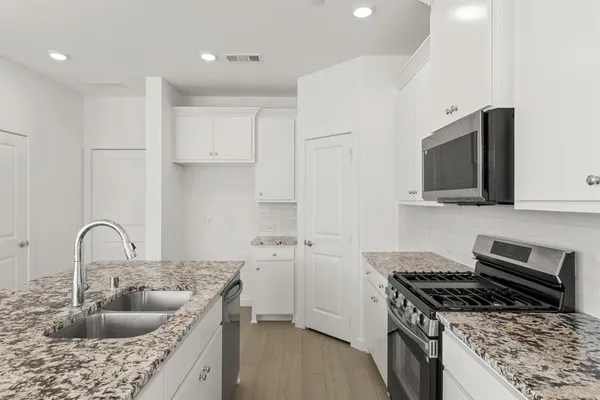 $329,900 | 1827 Azalea Drive, Melissa, TX 75454