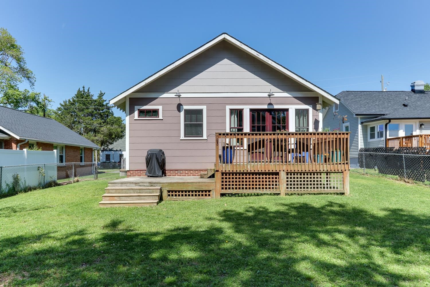 211 Grand Avenue Raleigh, NC 27606 - Photo 25 of 29 Photo 25