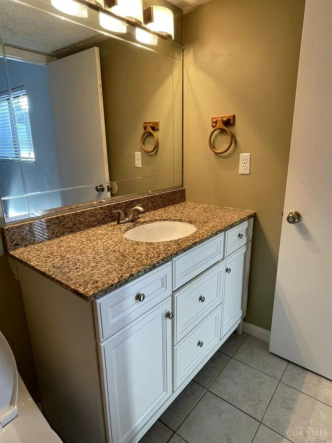 3920 Mack Road, Unit 110 Fairfield, OH 45014 - Photo 15 of 19