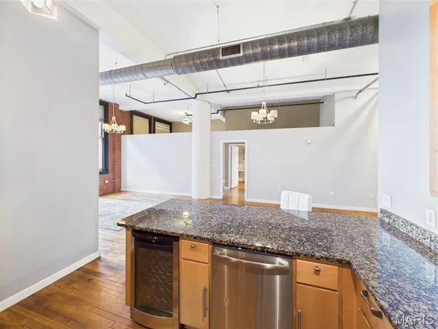 $1,500 | 1520 Washington Avenue, Unit 308, St. Louis, MO 63103