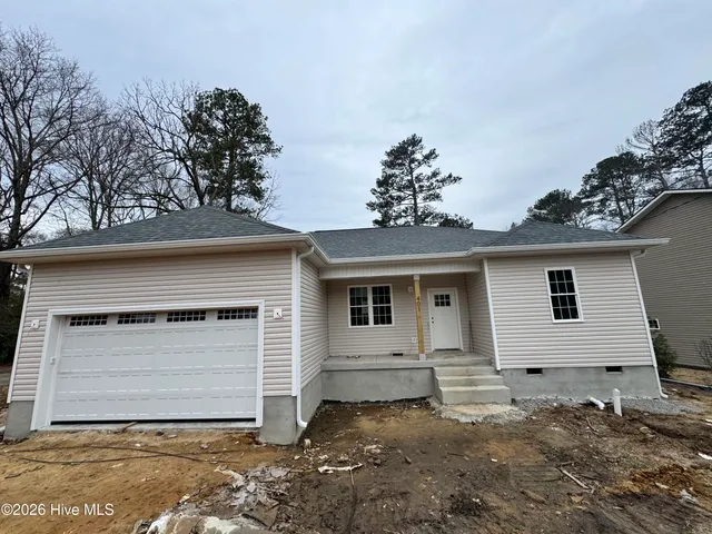 $320,000 | 401 James Street, Vass, NC 28394