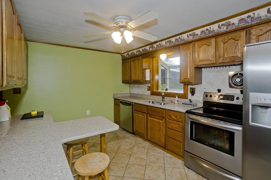 73 Amherst Street Granby, MA 01033 - Photo 11 of 35