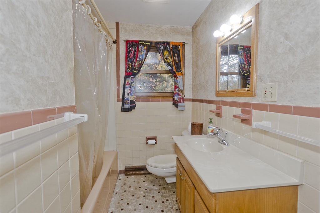 73 Amherst Street Granby, MA 01033 - Photo 20 of 35