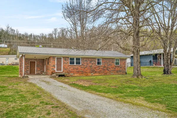 $155,000 | 1105 Riverside Drive, Celina, TN 38551