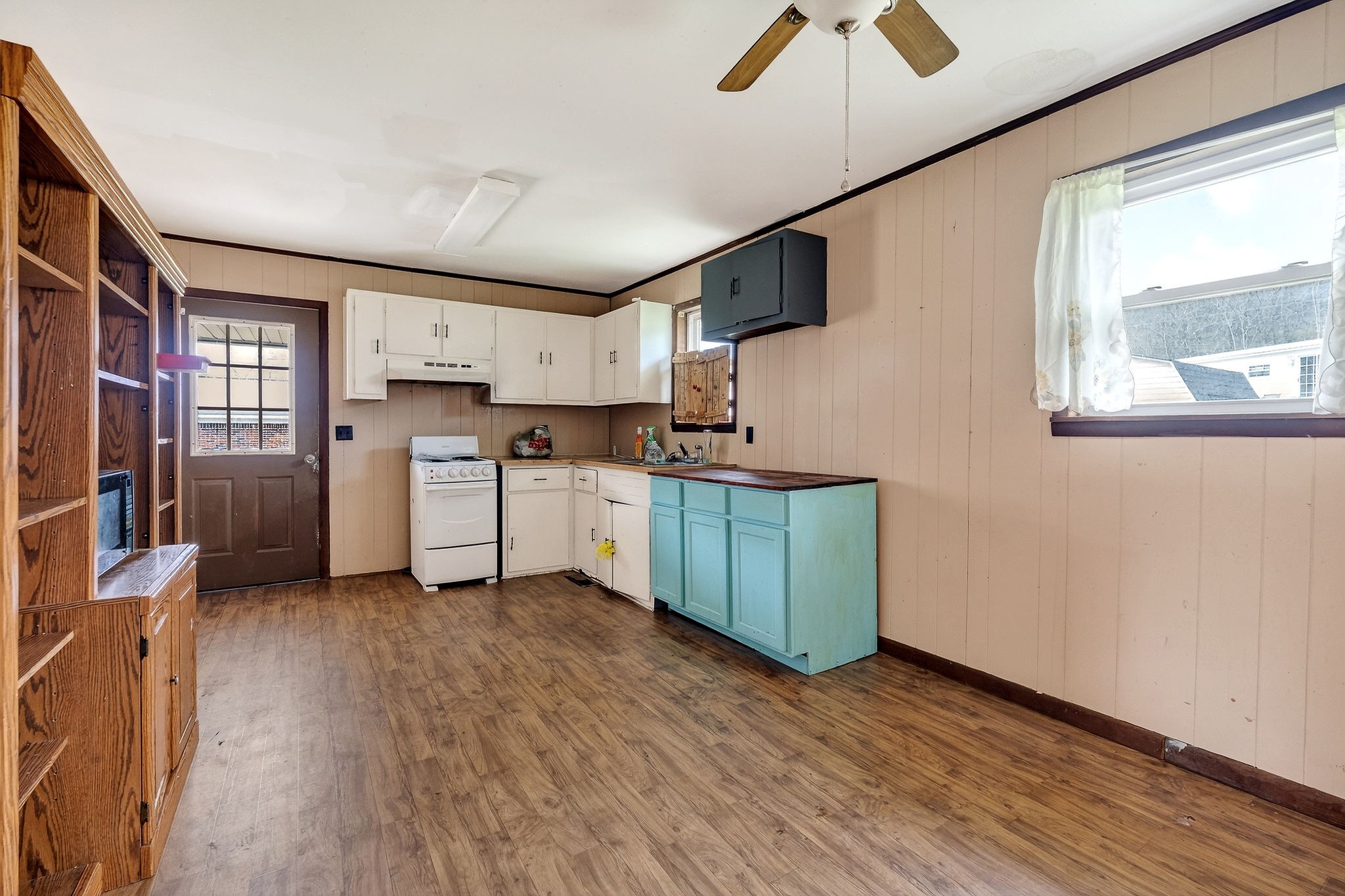 1105 Riverside Drive Celina, TN 38551 - Photo 6 of 20