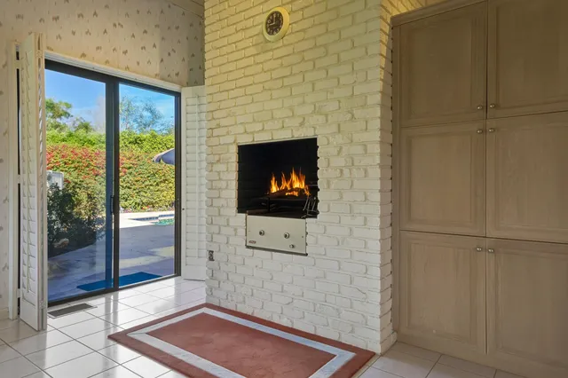 a view of a entryway door of the house