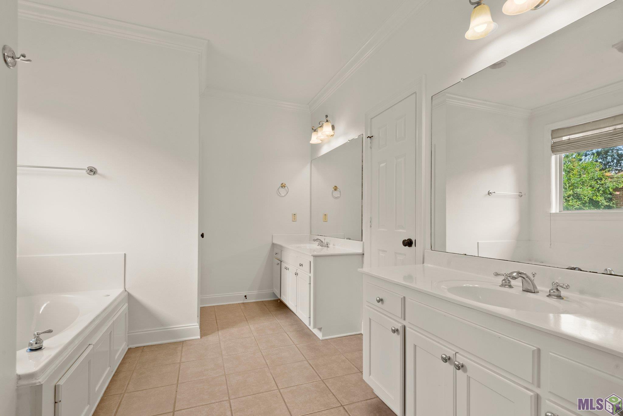 2224 Springlake Drive Baton Rouge, LA 70810 - Photo 10 of 15 Gallery Image 10